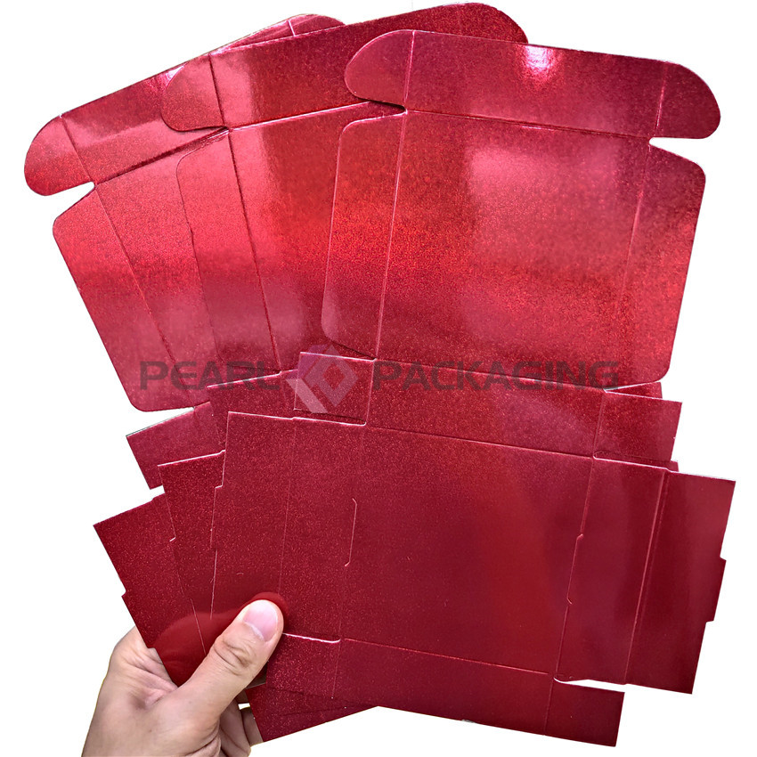 Crimson glitter holographic boxes