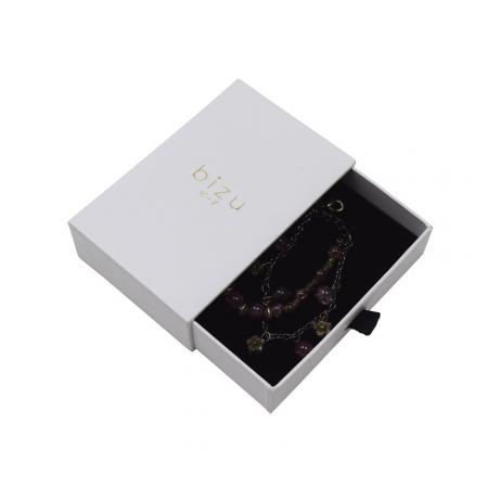 bracelet gift box